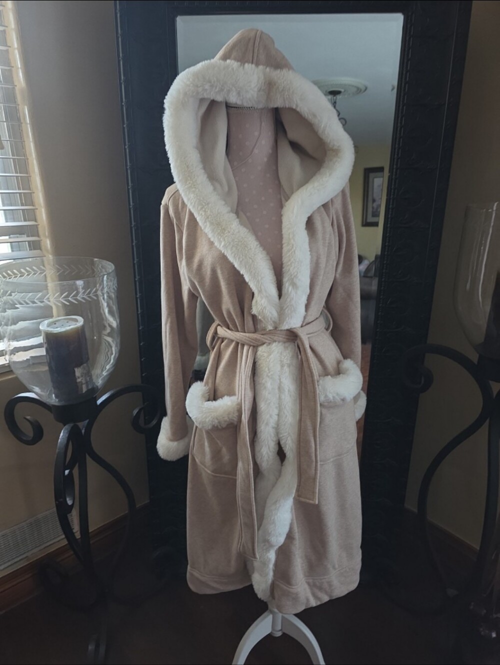 UGG Duffield Deluxe II Robe - Picture 2 of 5